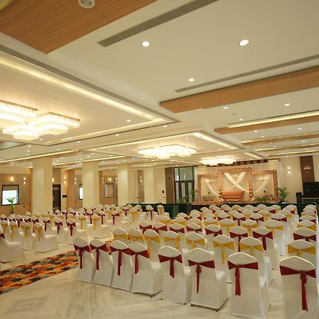 Palak Palace Hotels And Resort Bhopal Exterior foto